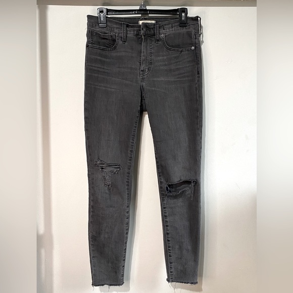 1️⃣8️⃣Madewell 9” high-rise skinny with frayed ankles - Picture 4 of 6